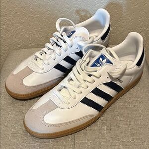 Men’s Adidas Samba OG, size 10